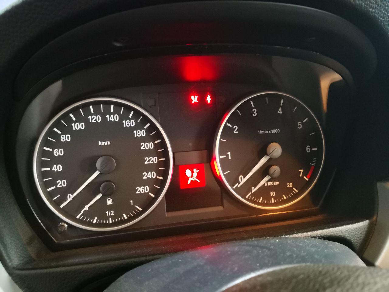 Masalah Lampu Airbag BMW