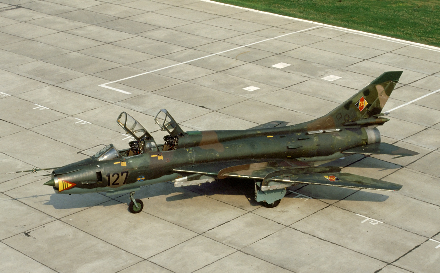 Velivolo Sukhoi Su-22 come parte del 1° Reggimento di Aviazione Tattica
