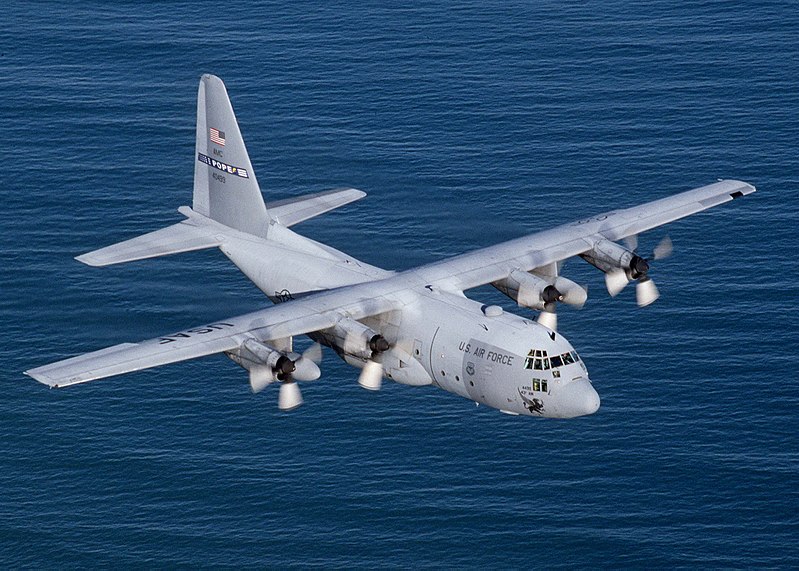 یورپ میں C-130 ہرکولیس ٹرانسپورٹ ہوائی جہاز