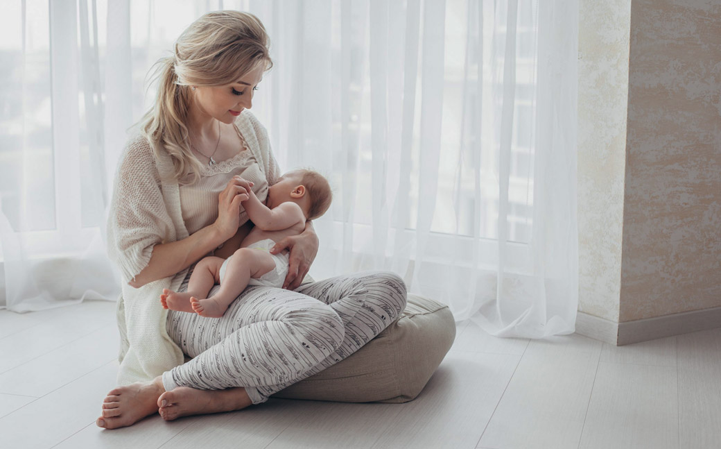 Layette для молодой мамы &#8211; аксессуары для кормящих мам и женщин после родов