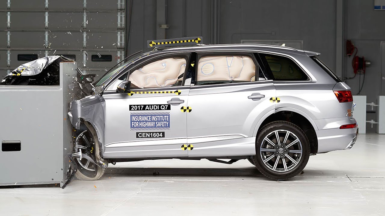 Audi Q7 › Тест на несреќа