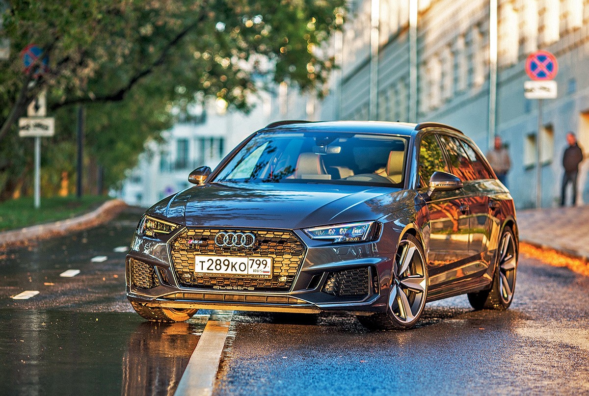 Audi RS4 Avant › Test drive