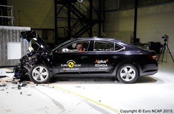 Škoda Octavia › Crash test