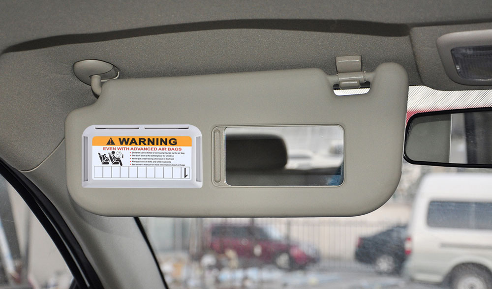 4 cose importanti da sapere sull'aletta parasole della tua auto