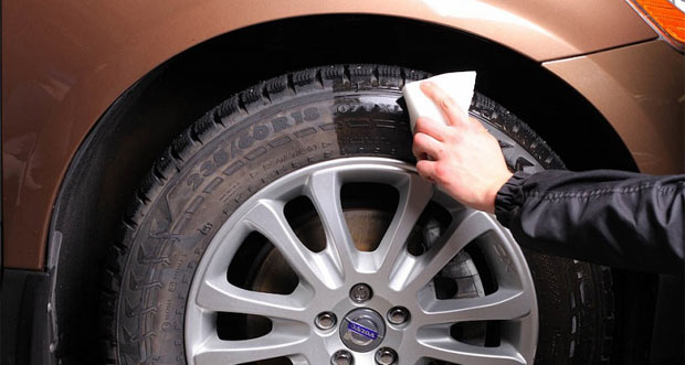 Tinta para neumáticos - descubre qué es y cuál elegir