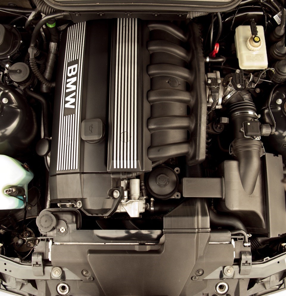 Motor M52B25 iz BMW - tehnične lastnosti in delovanje enote