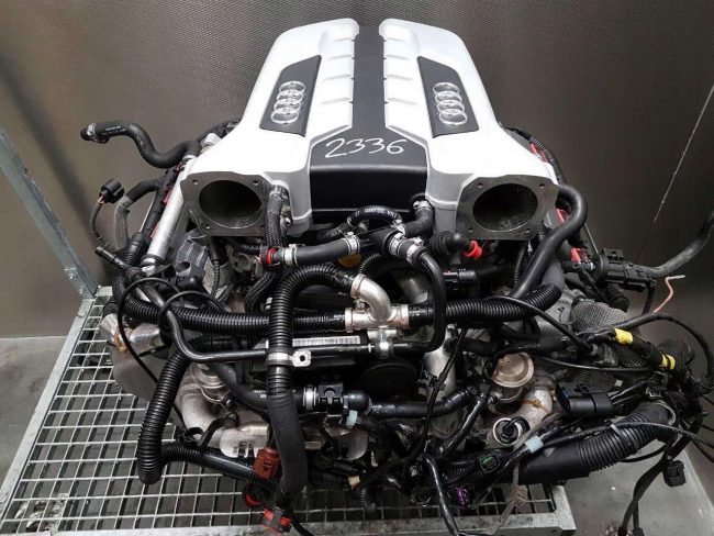 Enjin R8 V10 5.2, V8 4.2 of V12? Wat is die beste Audi R8-enjin?