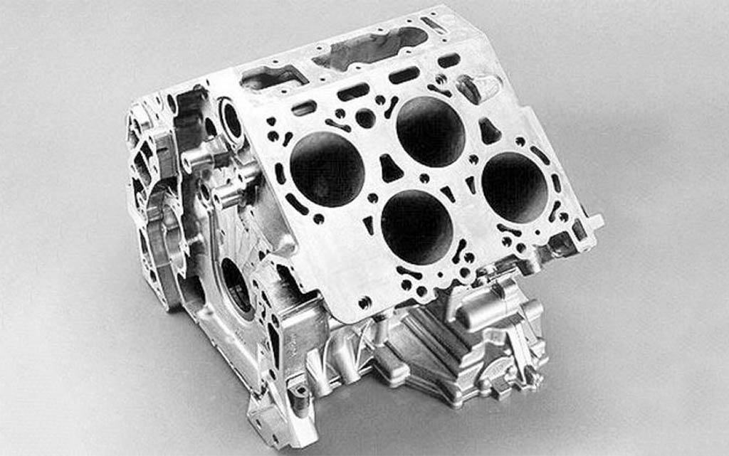 מנוע W8 ופולקסווגן פאסאט B5 - איך מסתדרת היום פולקסווגן פאסאט W8 האגדית?