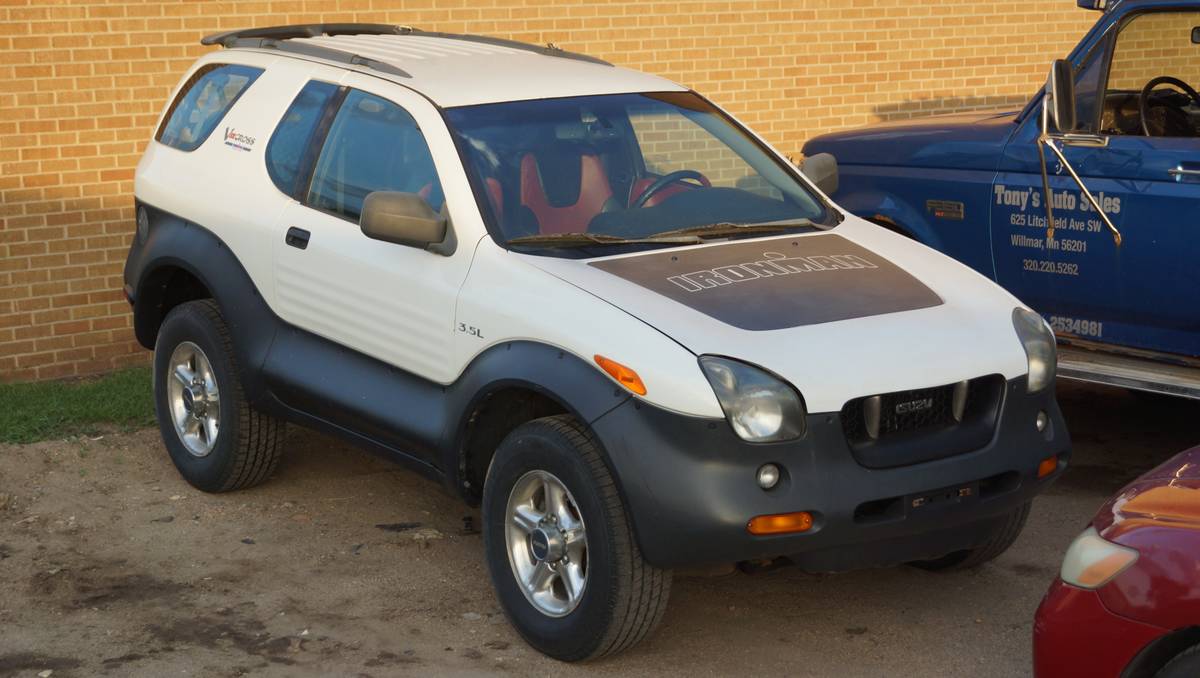 Isuzu VEHICROSS Ironman Edition