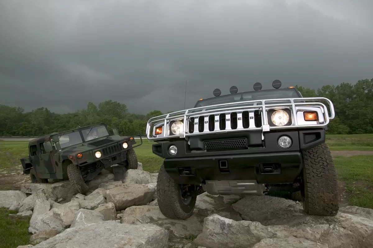 Эволюция Hummer от военной машины до массового монстра