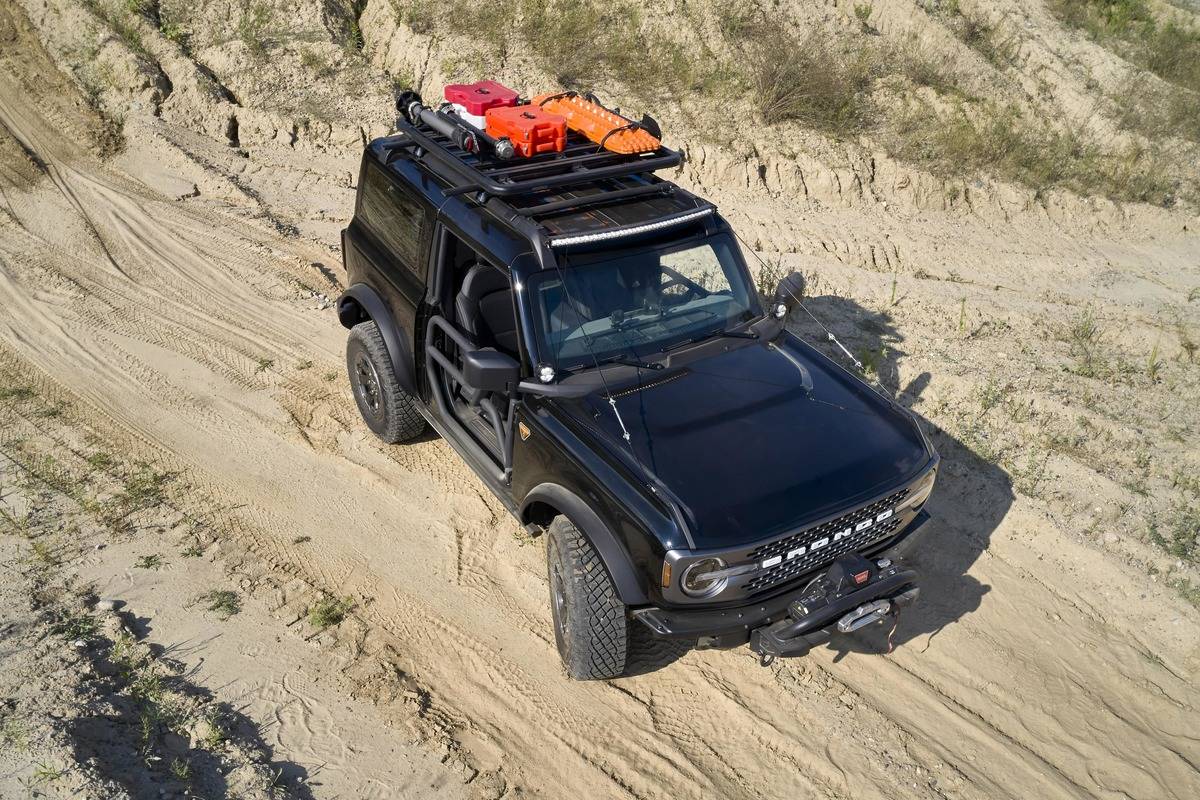 ФОТО: Ford Bronco вернулся и стал лучше, чем когда-либо (плюс скрытые функции)