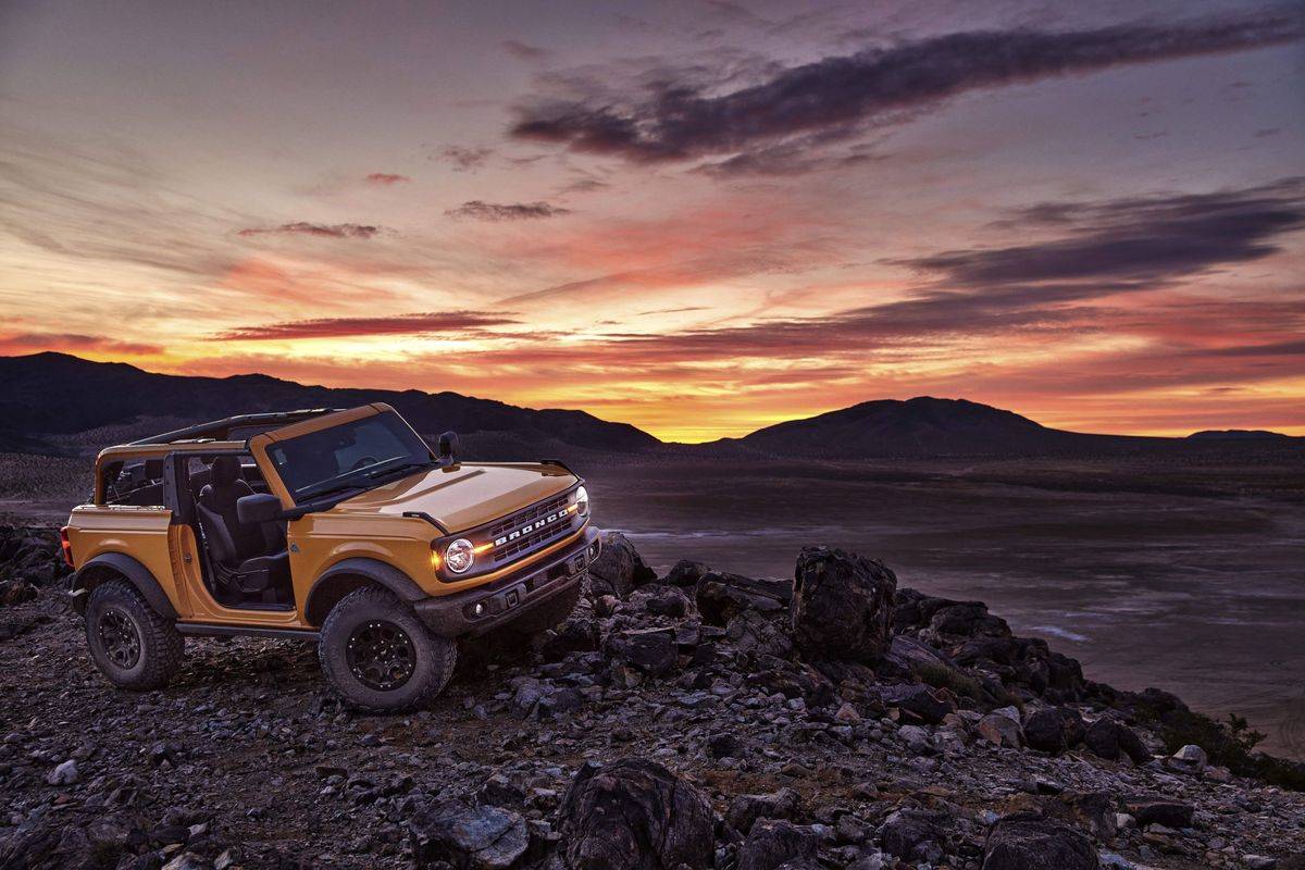 ФОТО: Ford Bronco вернулся и стал лучше, чем когда-либо (плюс скрытые функции)