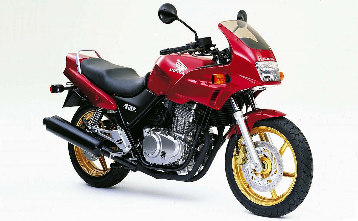 Honda CB500 e as súas especificacións do motor: por que é tan especial o CB500?