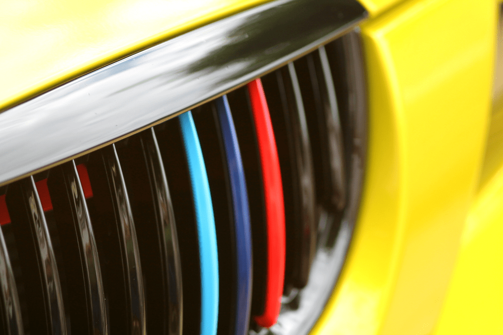 Замена решетки радиатора BMW — аккуратный тюнинг путем замены