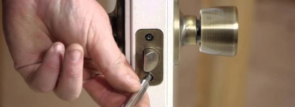 How long does a door latch last?