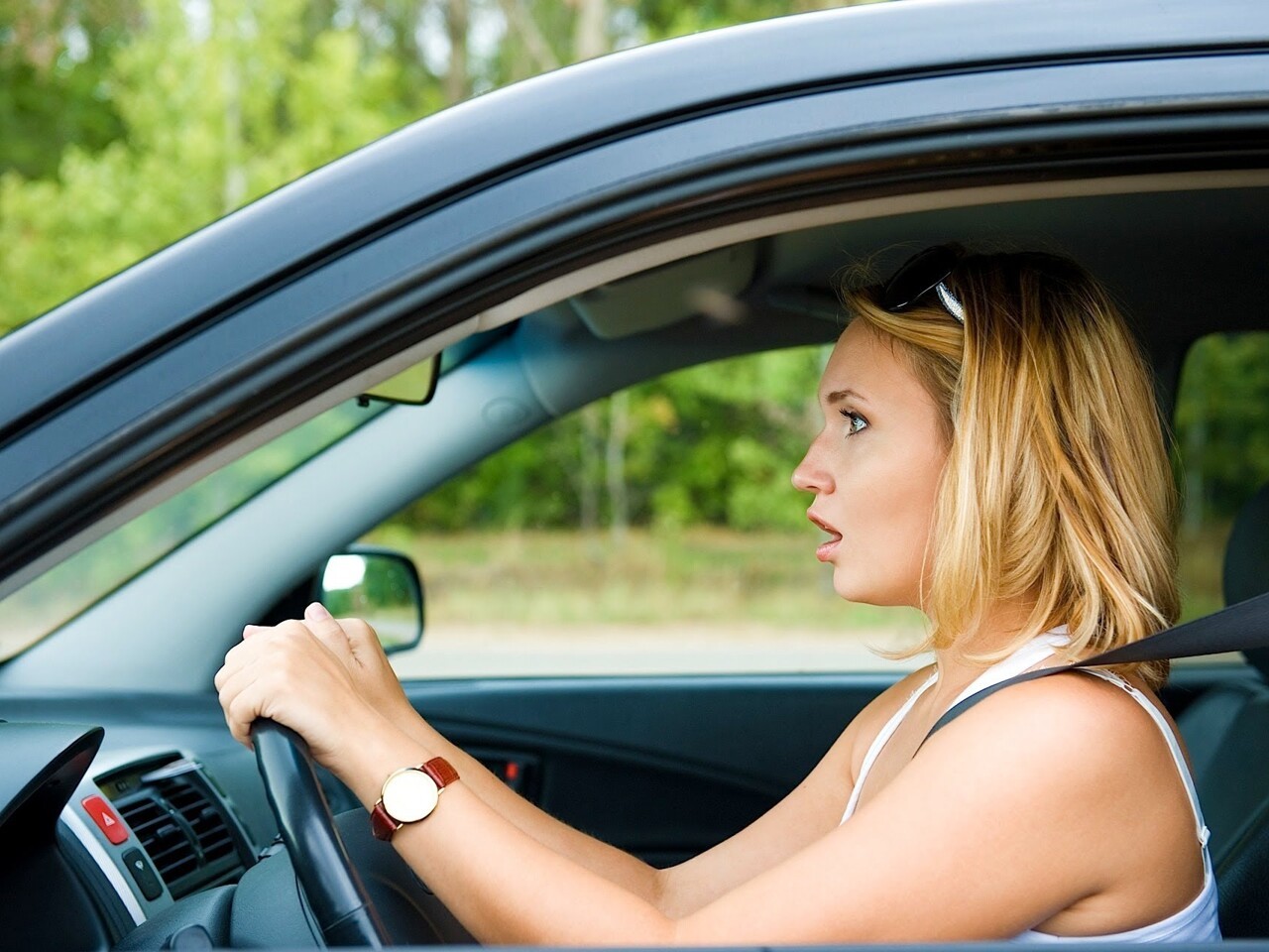 Како да се подготвите за писмениот тест за возење во Оклахома