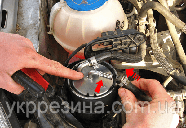 How to replace the fuel hose