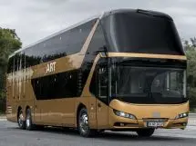 Какой привод у Neoplan Скайлайнер?