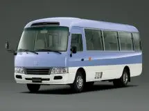Какой привод у Тойота Коастер?