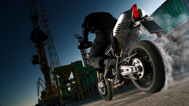 Кроссовые мотоциклы &#8211; малый вес и большая мощность. Узнай, какой кроссовый велосипед станет хитом продаж!