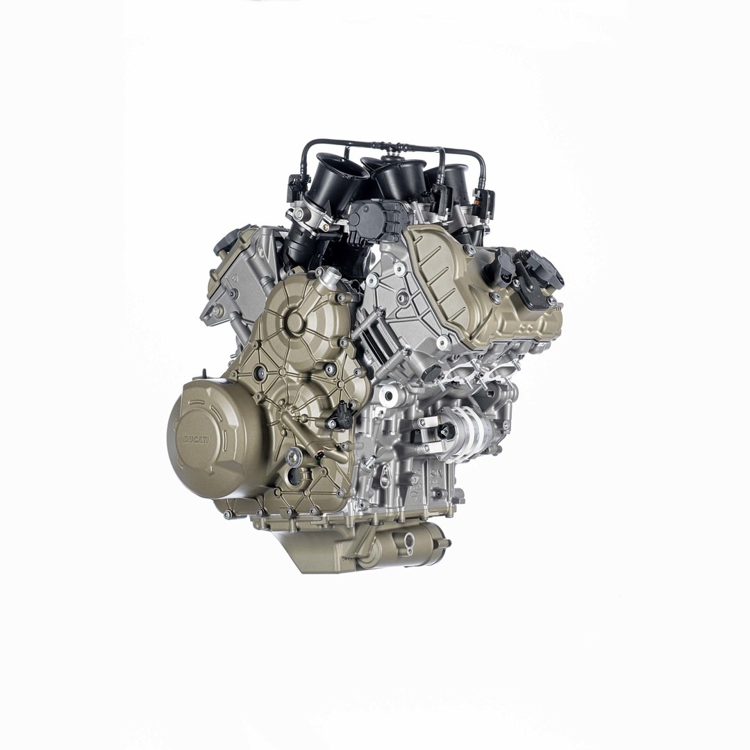 Чому двигун V4 найчастіше встановлюють на мотоцикли? Новий двигун Ducati V4 Multistrada