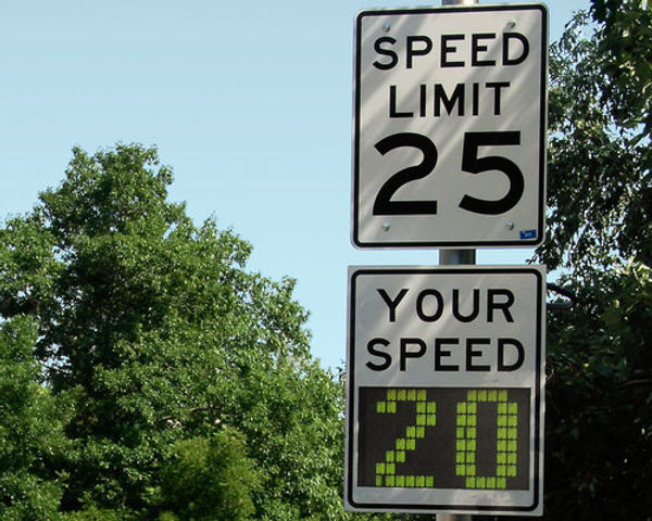 Código da estrada para condutores de Carolina do Norte