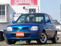Разгон до 100 у Nissan March
