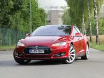 Разгон до 100 у Tesla Model S