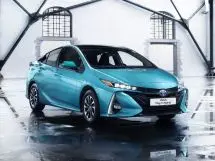 Разгон до 100 у Toyota Prius PHV
