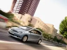 Разгон до 100 у Toyota Verso