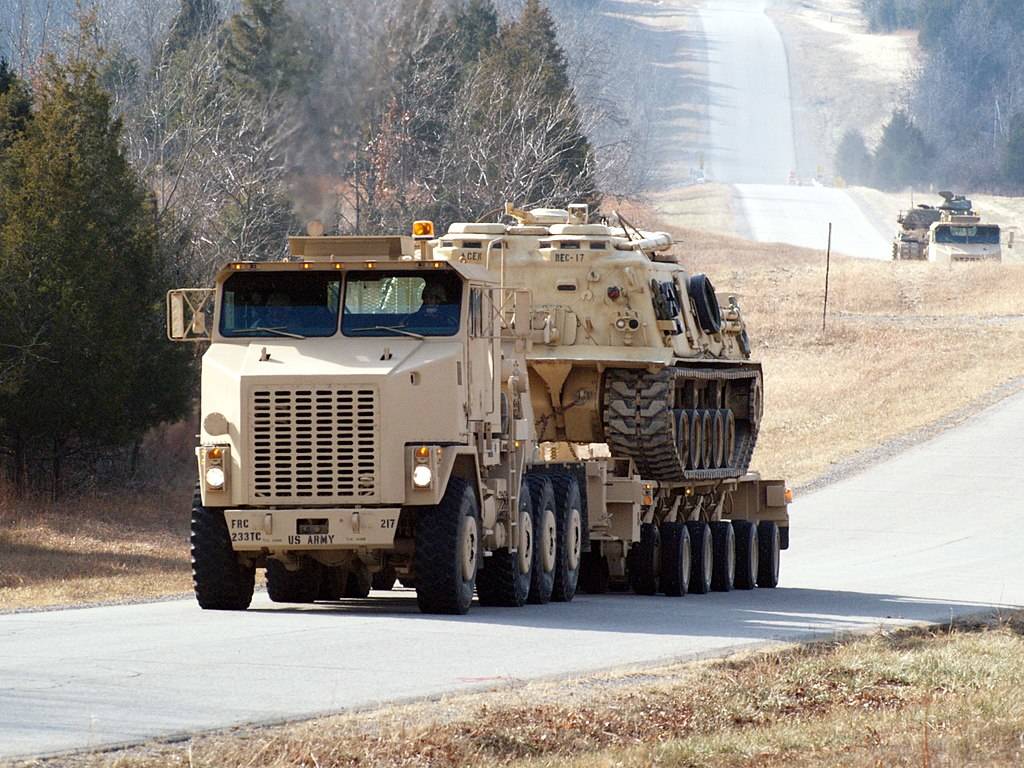 Самые большие и самые плохие военные машины в американском арсенале