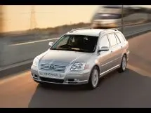 Сколько мест в Тойота Авенсис