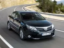 Сколько мест в Тойота Авенсис