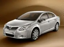 Сколько мест в Тойота Авенсис