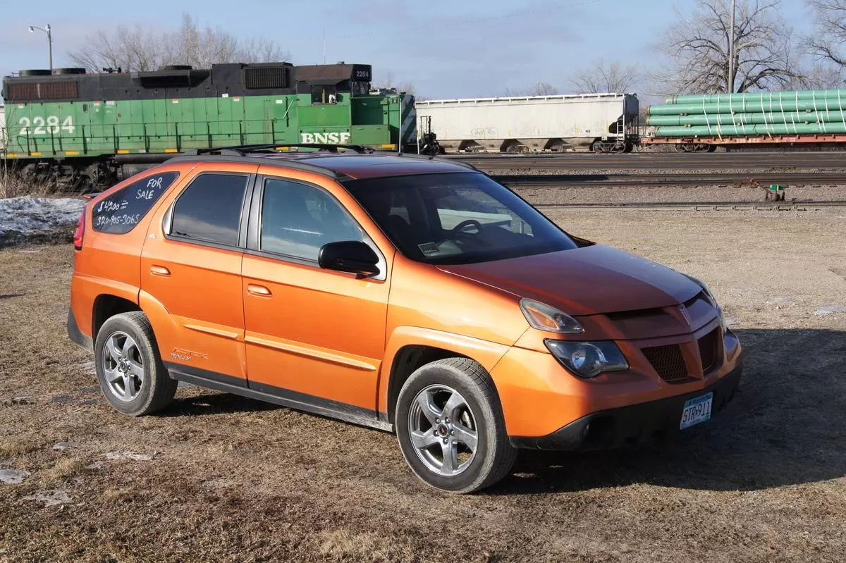 Смущающие автомобили, за рулем которых вас не должны застукать