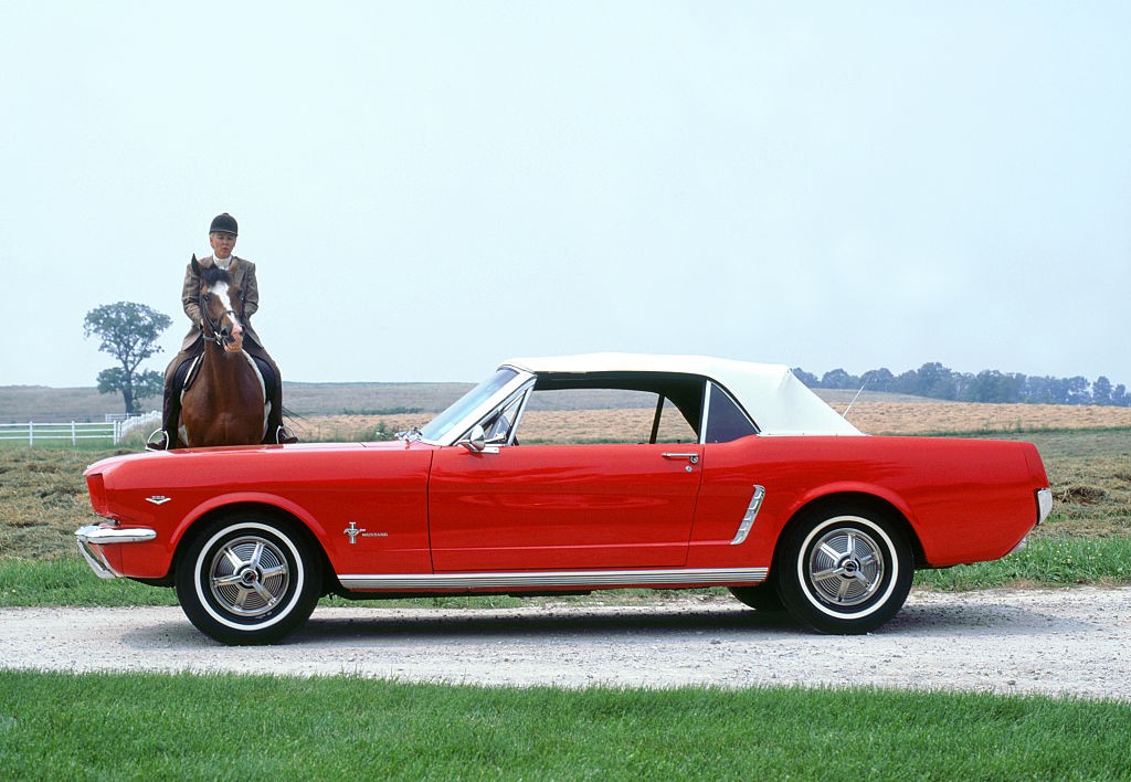 KYSYMYS: Nouse satulaan ja selvitä, kuinka paljon tiedät Ford Mustangista