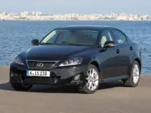 Сколько мест в Лексус ИС 220d