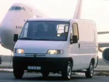 Сколько мест в Пежо Боксер