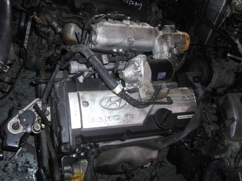 Hyundai G4EE variklis