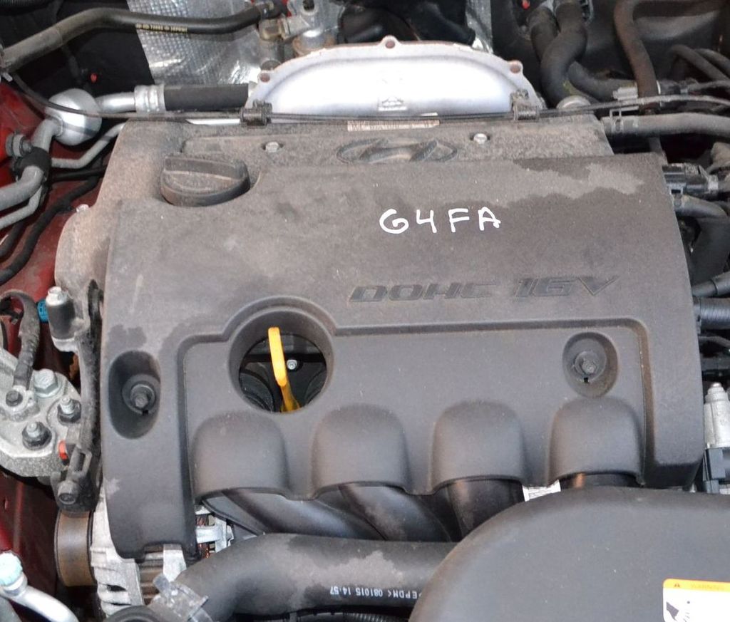 Hyundai G4FA moottori