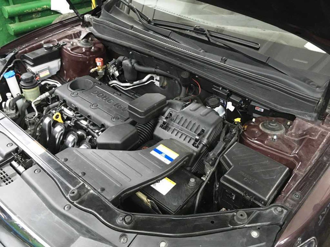 Hyundai G4KE motor
