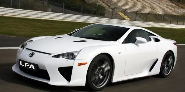 Двигатель Lexus LFA