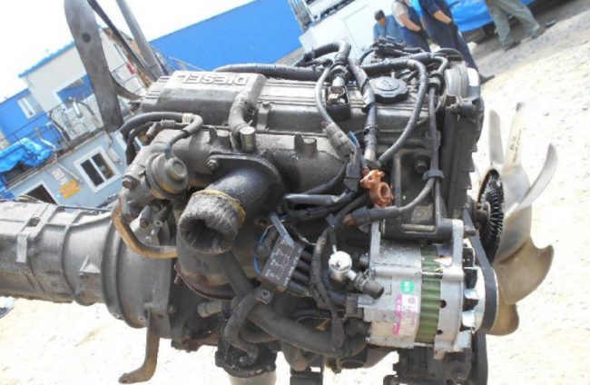 Mazda R2 engine
