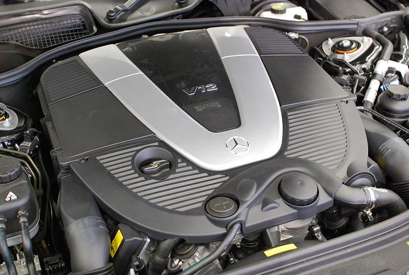 Mercedes-Benz M275 motor