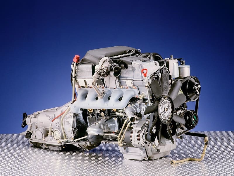 Двигатель Mercedes-Benz OM605