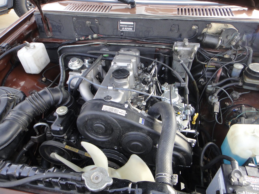 Engine Mitsubishi 4D55