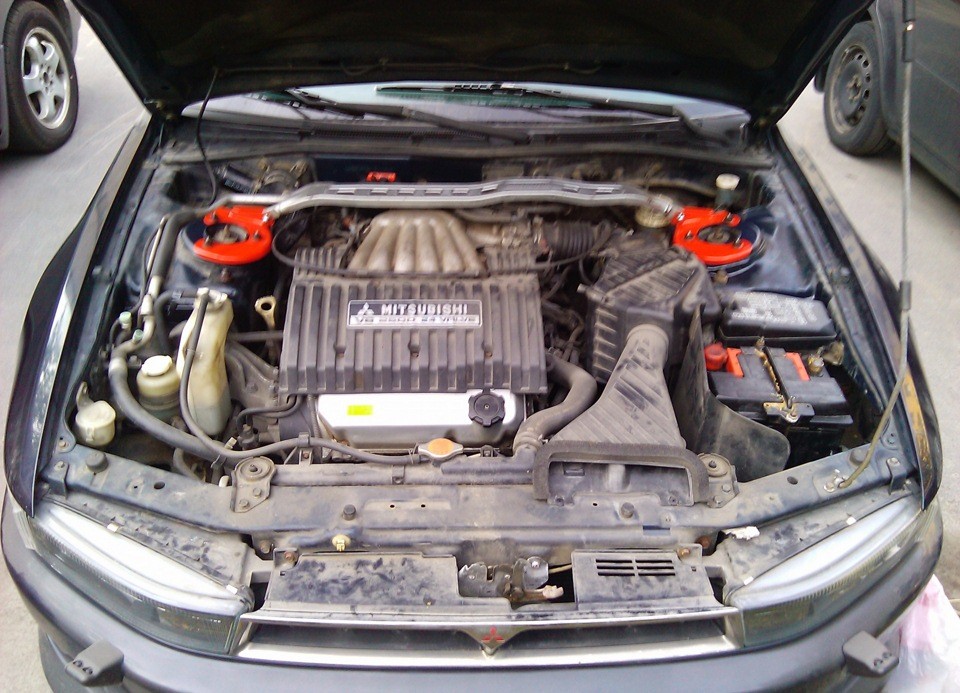 Двигатель Mitsubishi 4g94