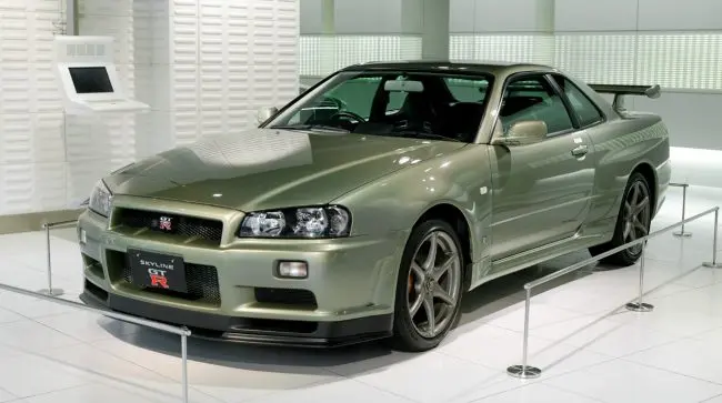 Двигатель Nissan RB25DET