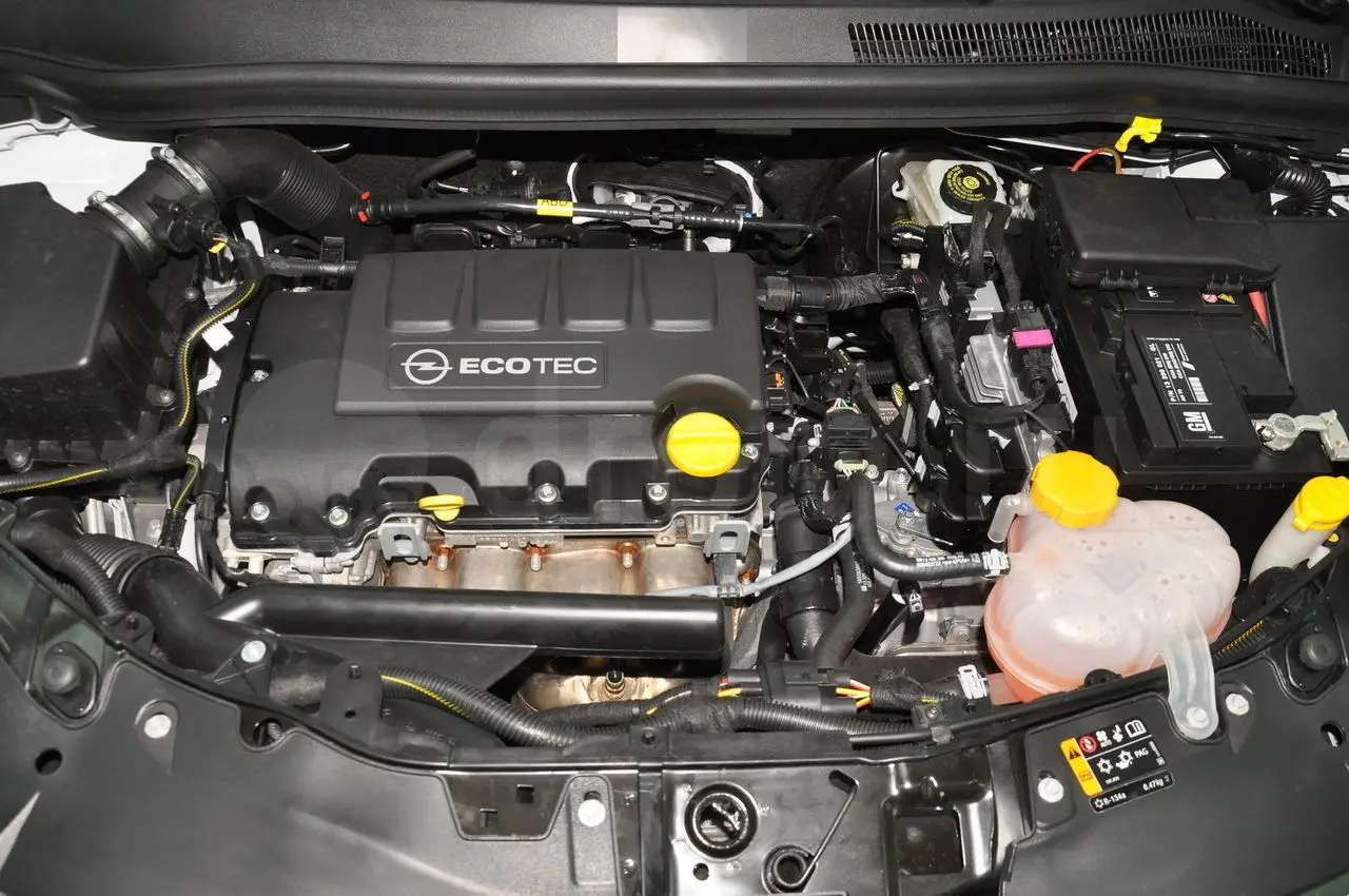 Двигатель Opel A14XER