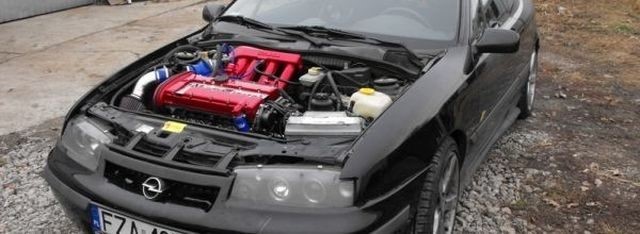 Opel C20XE motor